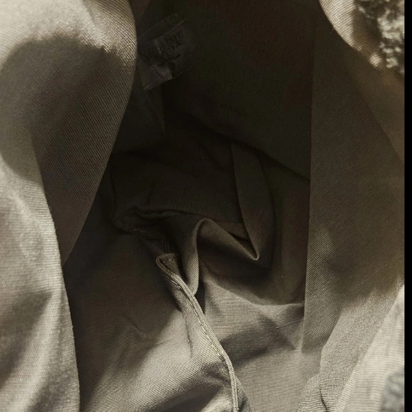 Authentic Prada Brand New Top Handle Tote Bag Teddy/ Sherpa Charcoal Grey GWP - Picture 3 of 8